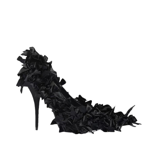 Pointed high heels with full bow inlaid thin heels