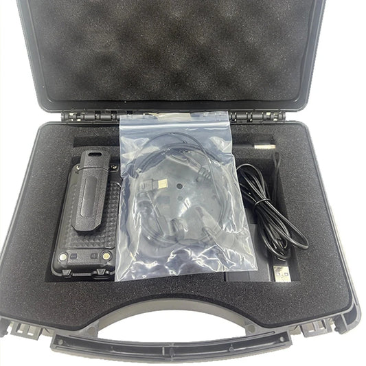 Drone Detector 2KM Long Distance UAV Detection Device Handheld 30-6400MHz Detection Drone Alarm Drone Video Transmission Signals