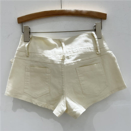 Women's Rose Embellished Rivet Belt Hot Pants