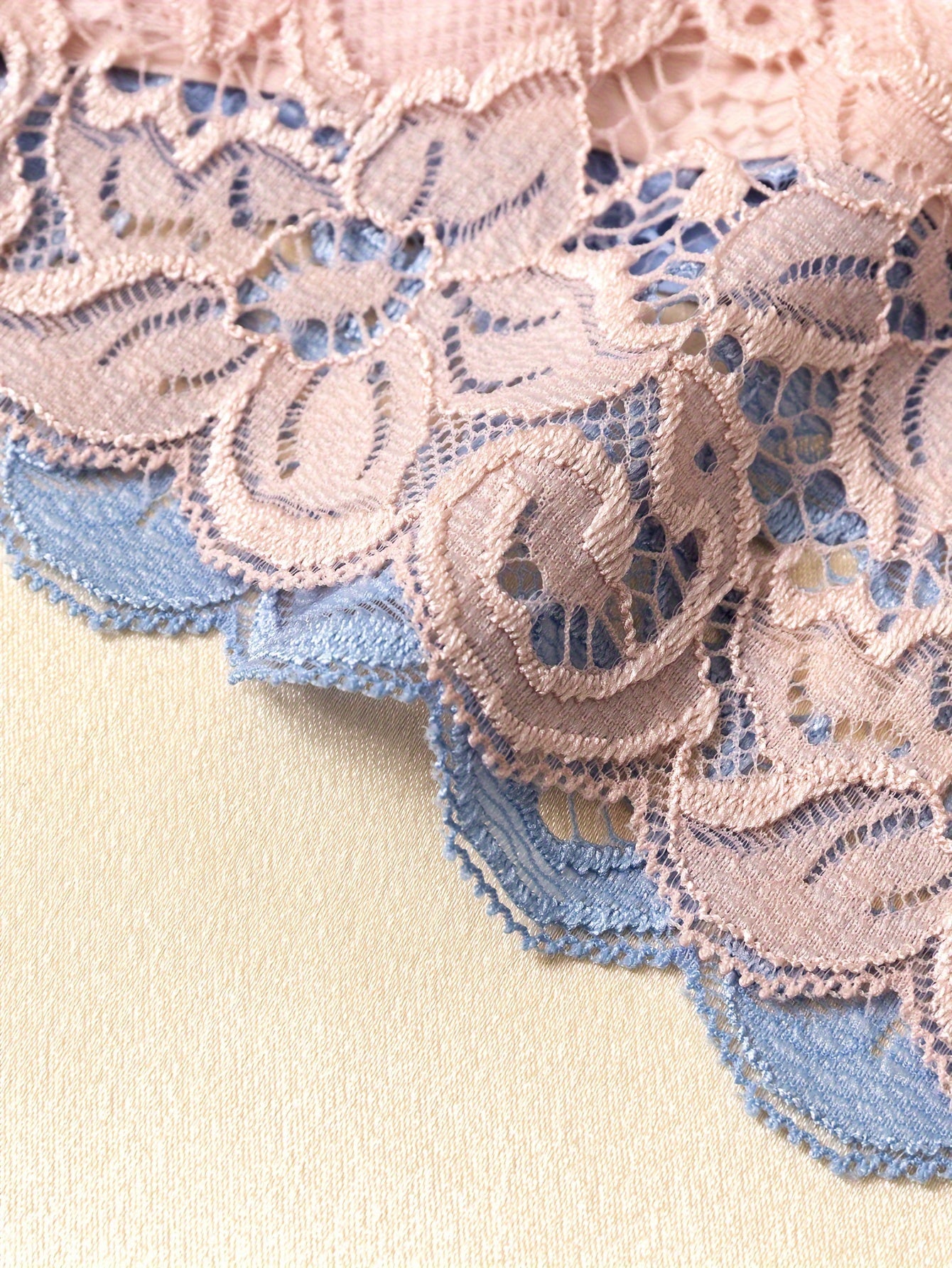 6pcs Contrast Lace Briefs, Comfy & Seamless Scallop Trim Intimates Panties, Women's Lingerie & Underwear