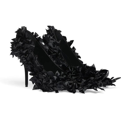 Pointed high heels with full bow inlaid thin heels