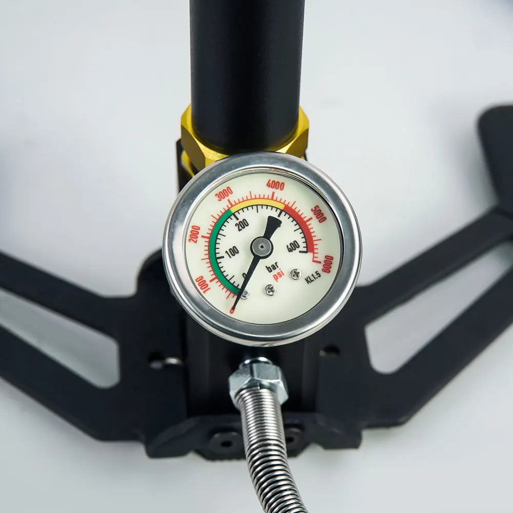 Outdoor Sports Manual Hand Pump Portable High Pressure Air Pump With Pressure Gauge for Scuba Tank