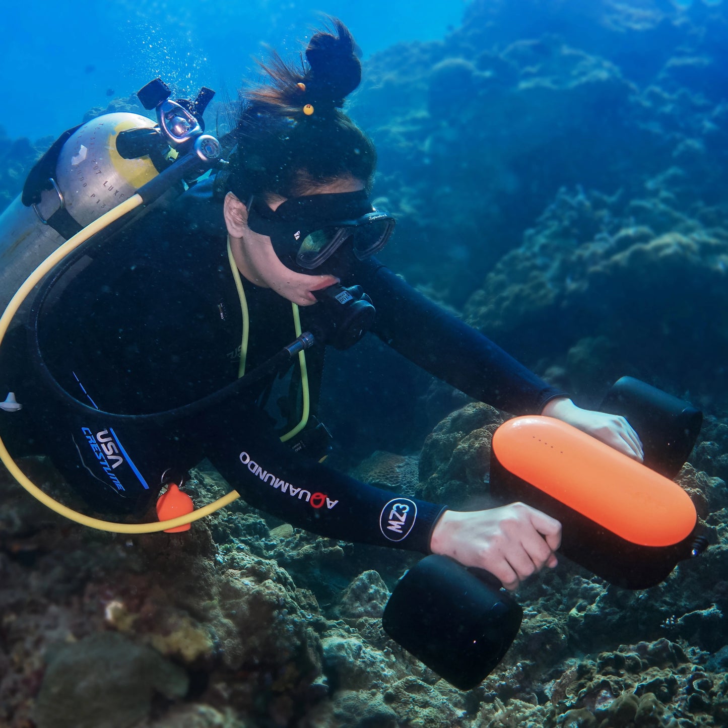 Sinodiving Sea Scooter Powerful 350W 30m Deep Marine Electric Underwater Sea Scooter for Diving Snorkeli Underwater Motor