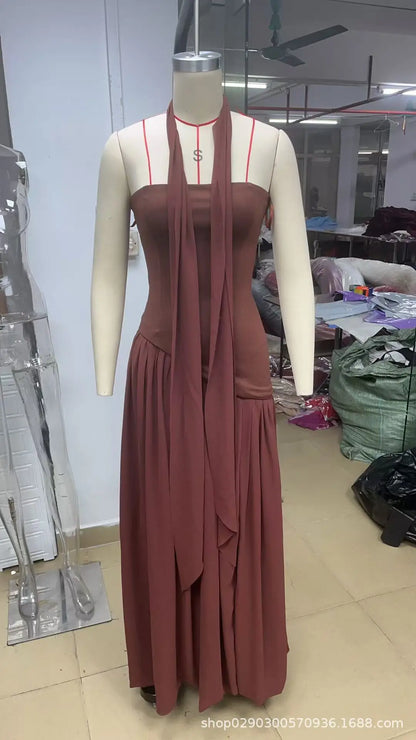 Spring and Summer 2025 Sexy Backless Tube Top Slim Fit Dress New Hot Sale Split Strap Long Dress