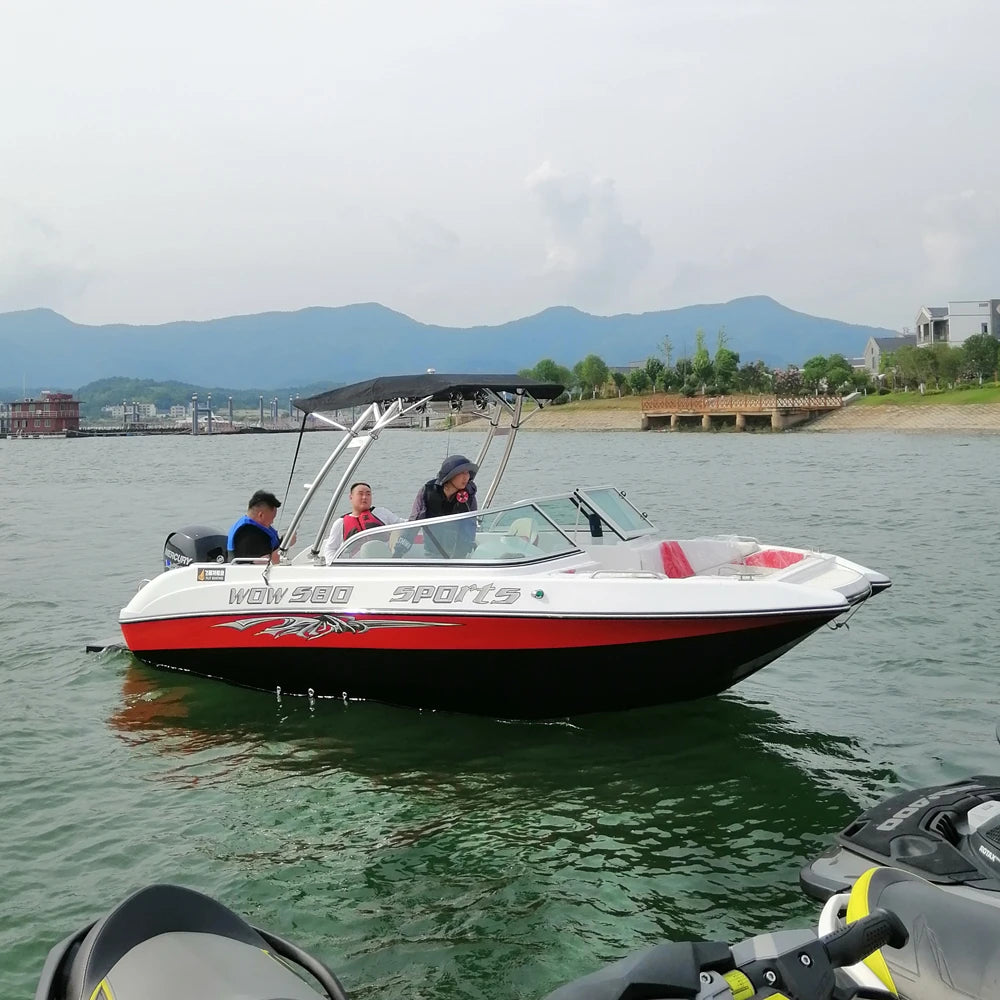 China High Quality Wakeboard Sport Boat for Sale