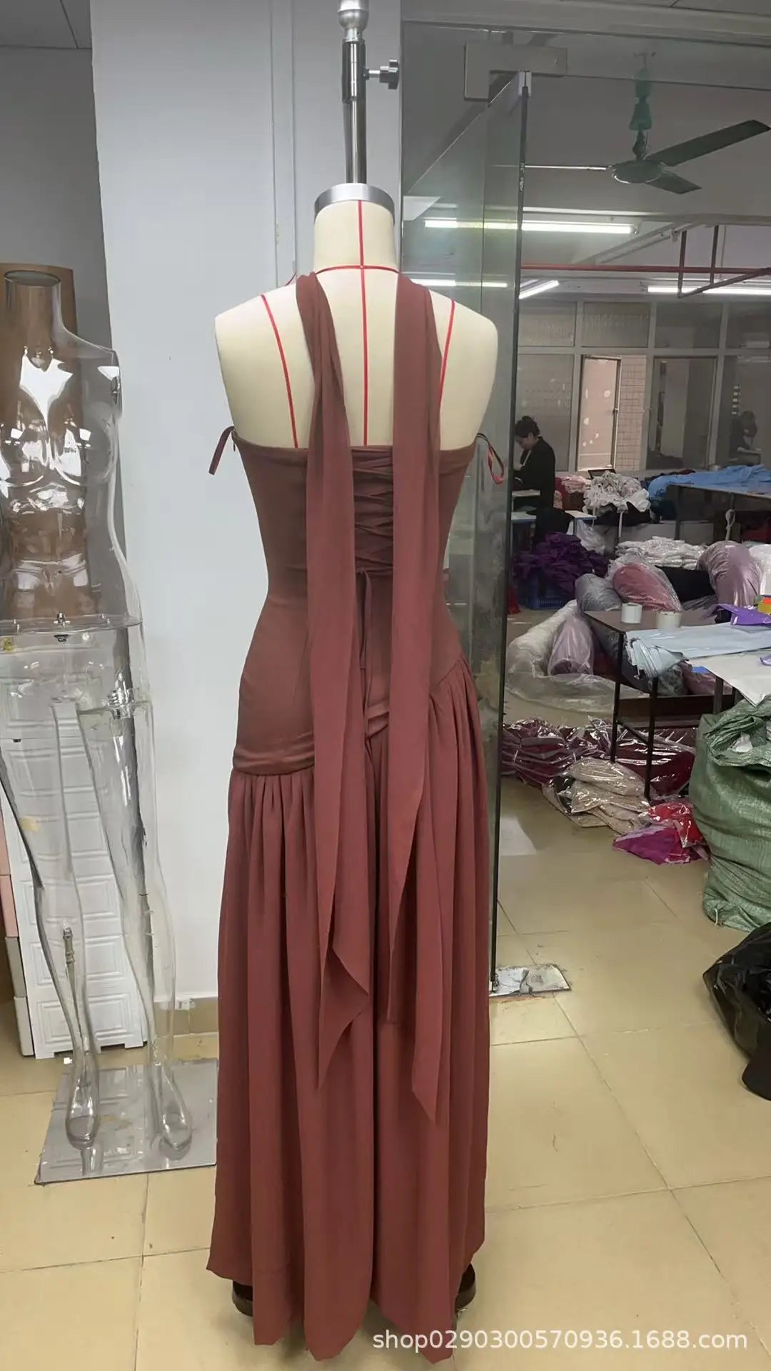 Spring and Summer 2025 Sexy Backless Tube Top Slim Fit Dress New Hot Sale Split Strap Long Dress