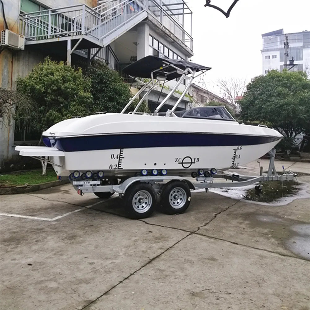High Quality Side Console Small Sport Speed Fiberglass Fishing Boat for Wholesale