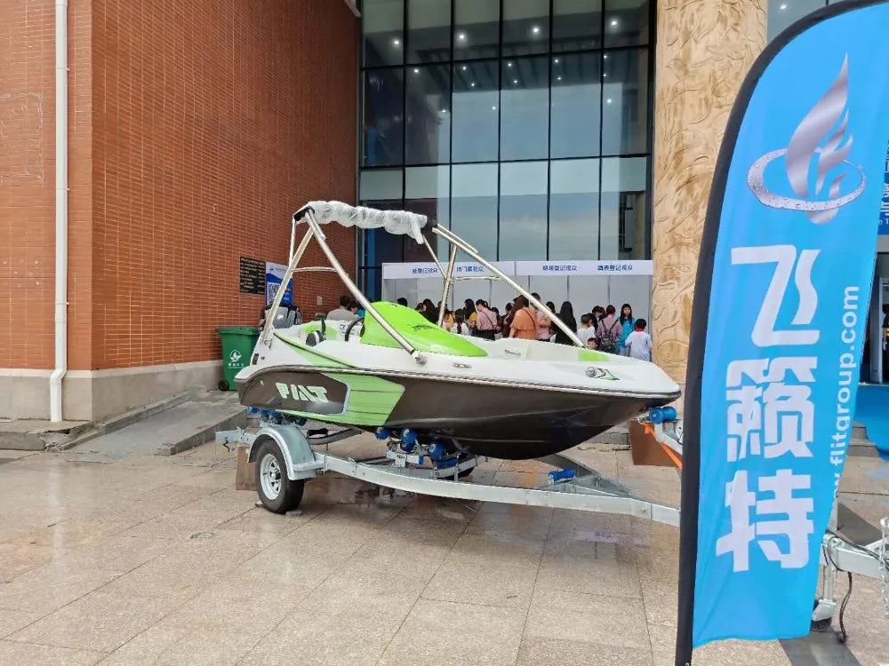 Hot Sale Factory Direct Sale 16ft Fiberglass Sport Boats