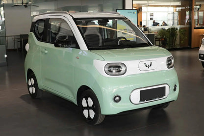 Wuling Electric Mini Car New Energy Vehicles Mini Electric 4 Wheeler Mini Ev Car Cheap Small Cars