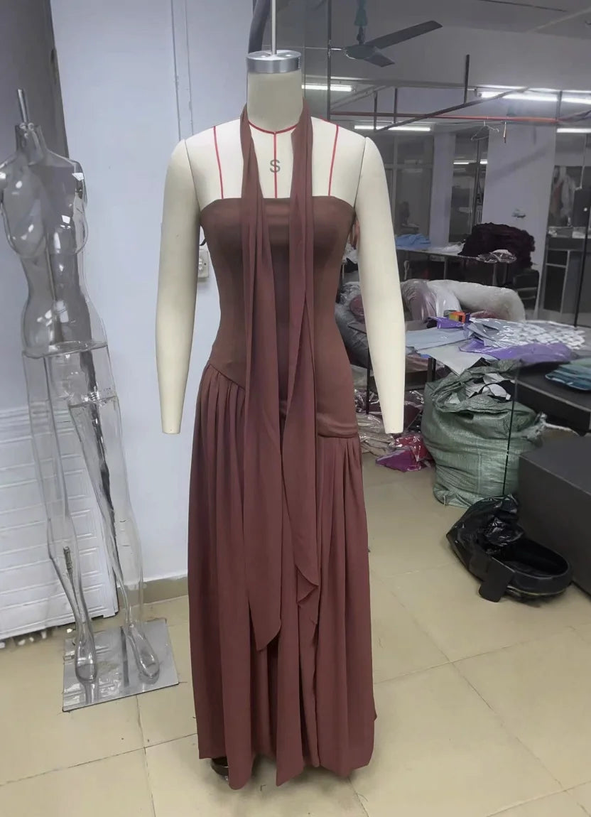 Spring and Summer 2025 Sexy Backless Tube Top Slim Fit Dress New Hot Sale Split Strap Long Dress