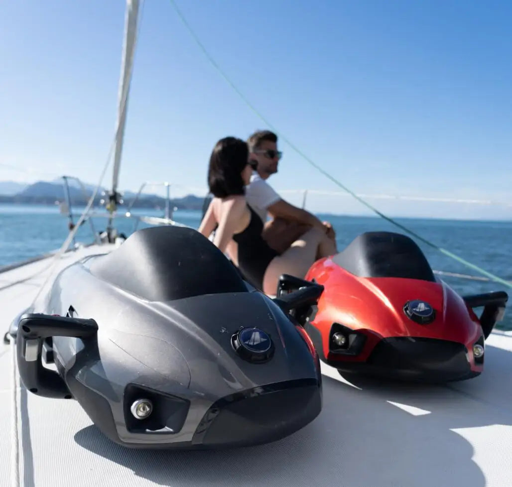 40m Deep Diving ALTIVS APX Watercraft 23kg Light Underwater Scooter for Water Play with 100min Endurance