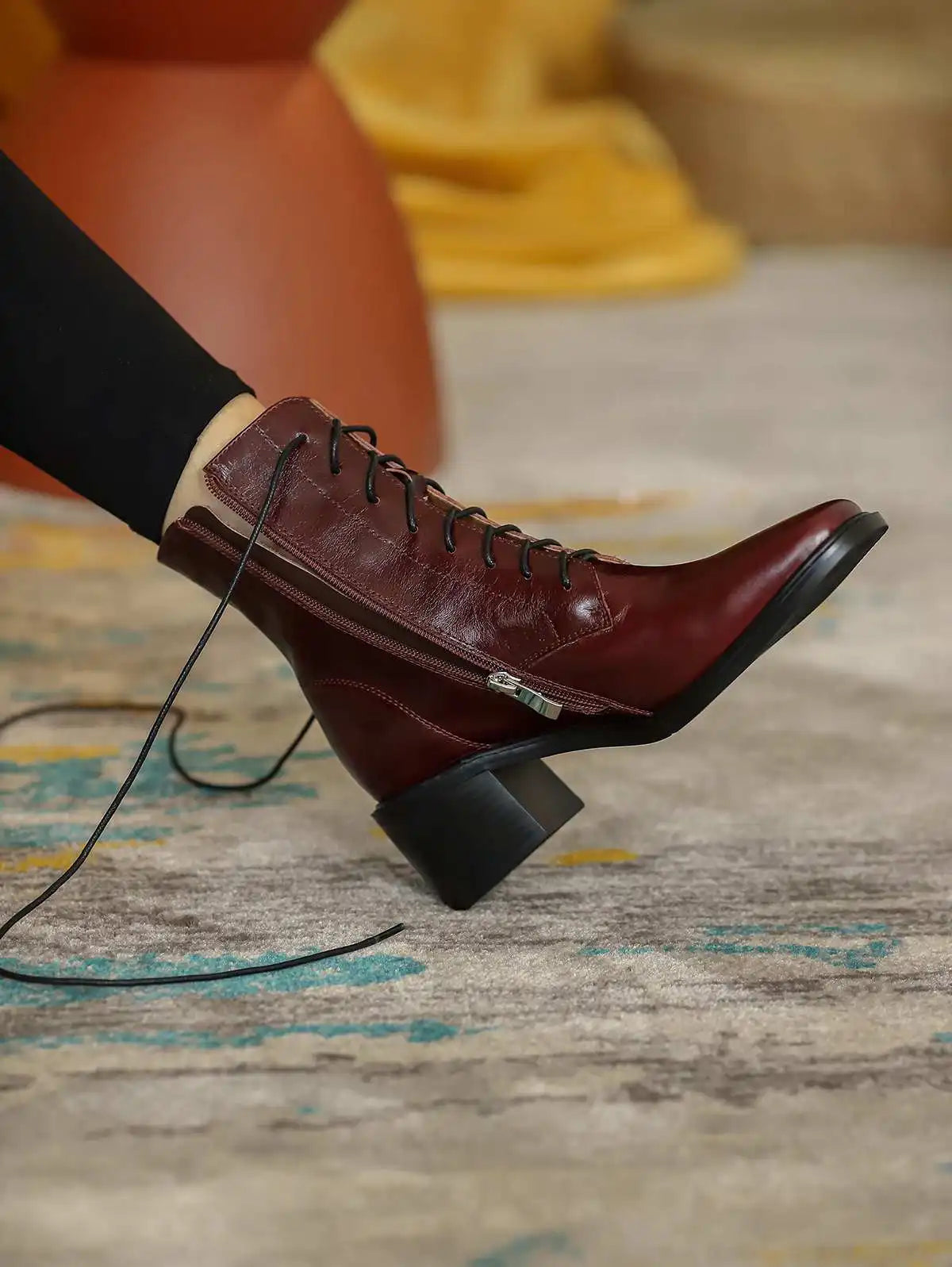 Krazing Pot 2025 Hot Sale Genuine Leather Square Toe Chelsea Boots High Heels Winter Season Lace Up Superstar Ins Ankle Boots