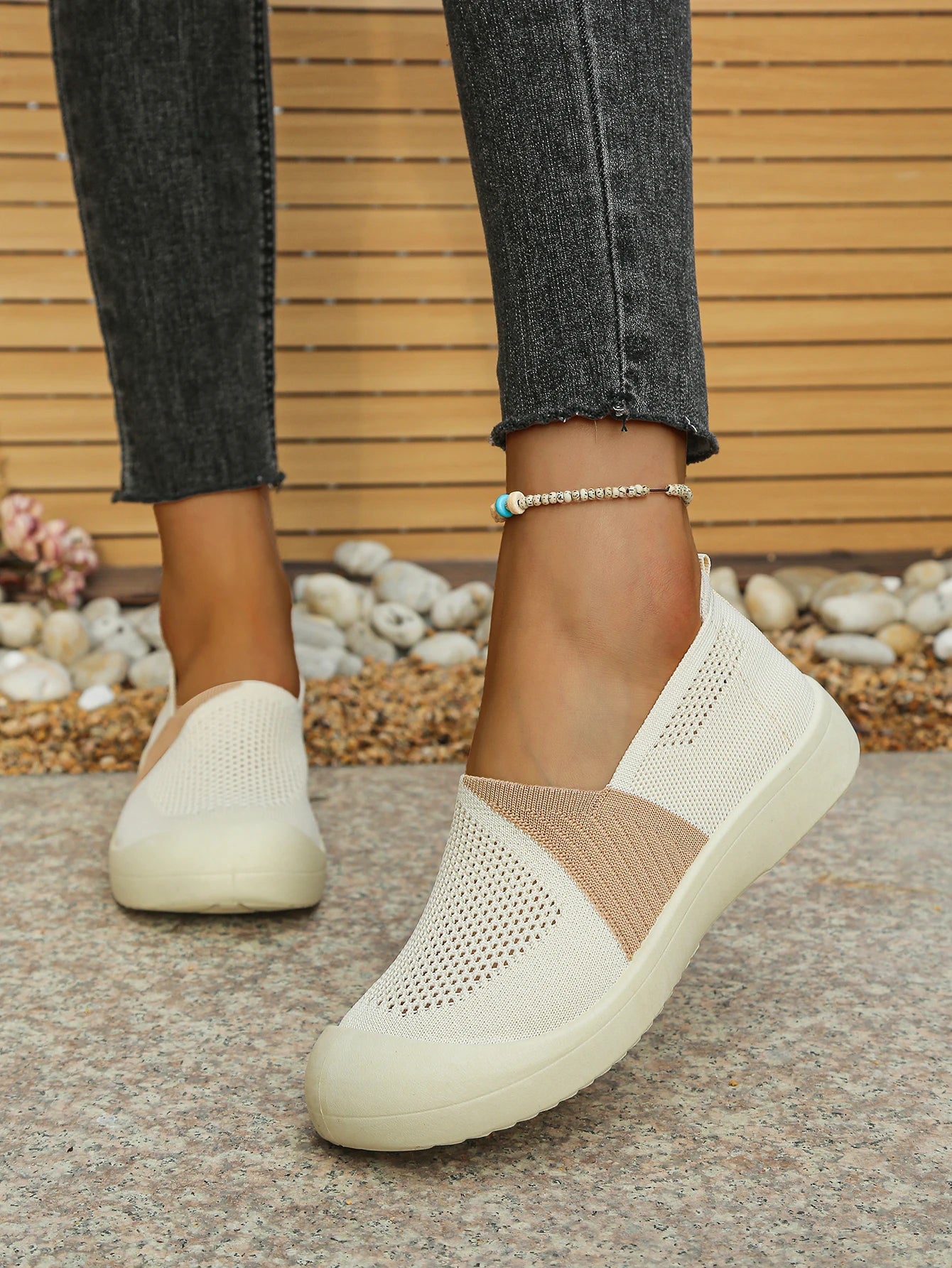 Women's shoes summer 2026  Single Shoes Dual-Tone Breathable Design Petite Fragrance Style Comfortable Footwear shoes woman