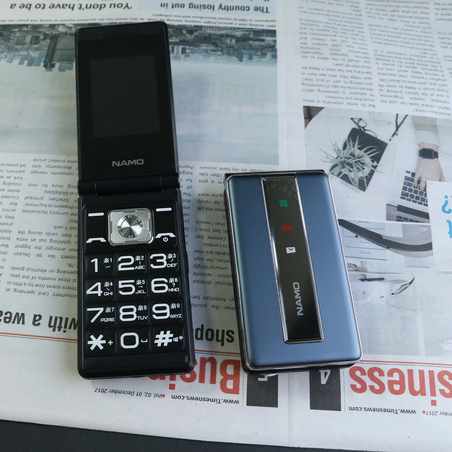 Low Price 2G GSM Folde Phone For Elderly Push-Button Durable Battery Quick Dial Loud Voice Two Sim Unlocked Foldable Cellphone