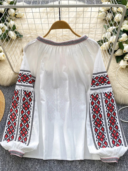 Women Autumn Blouse Bohemian Retro Ethnic Style Embroidered Shirt Loose Lantern Sleeve Top Female Pullovers 3 Colors BL246
