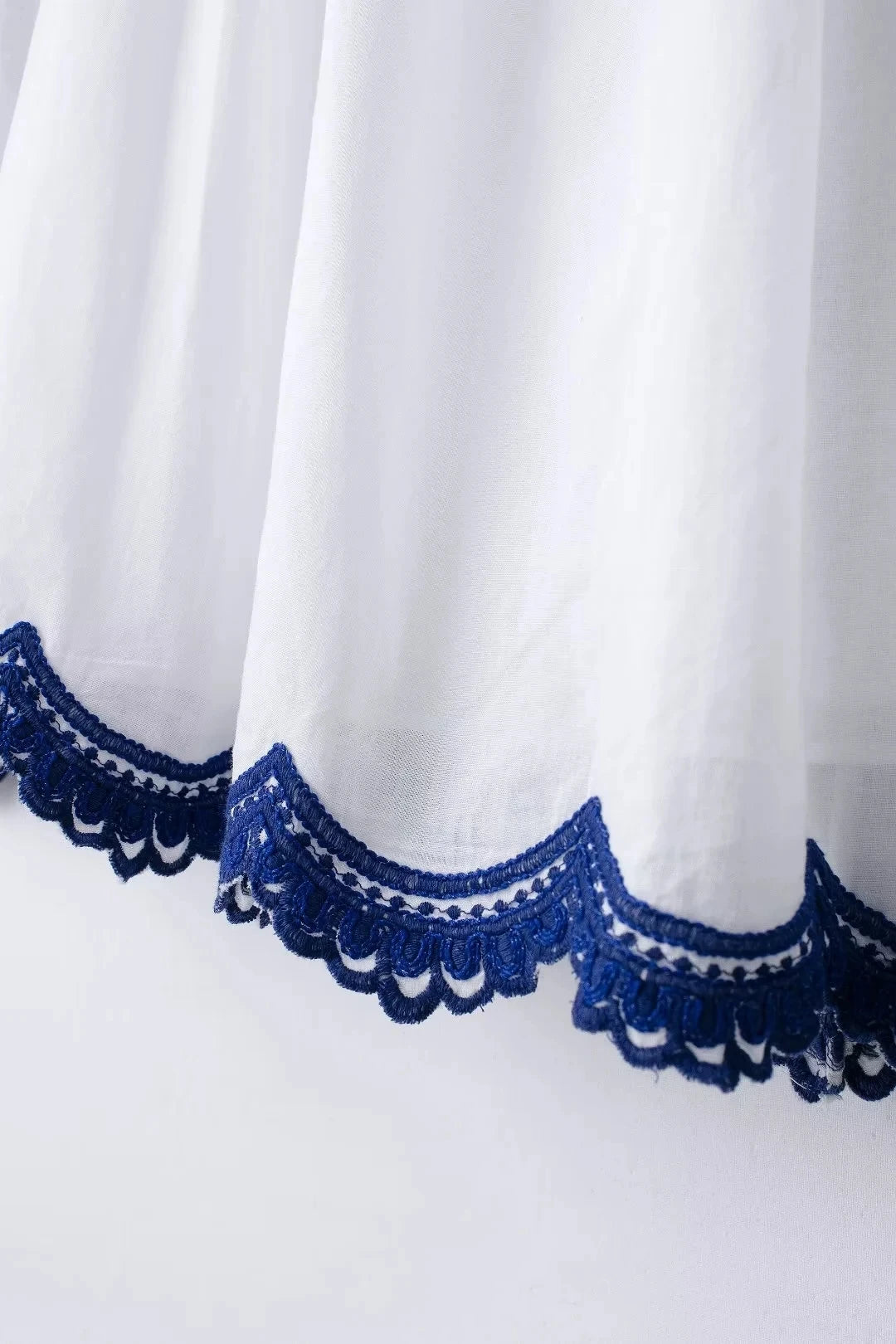 HH Blue Floral Embroidery Skirt For Women Fashion Casual Loose Elastic Waist Skirt Pleated Woman High Waist Midi Skirts