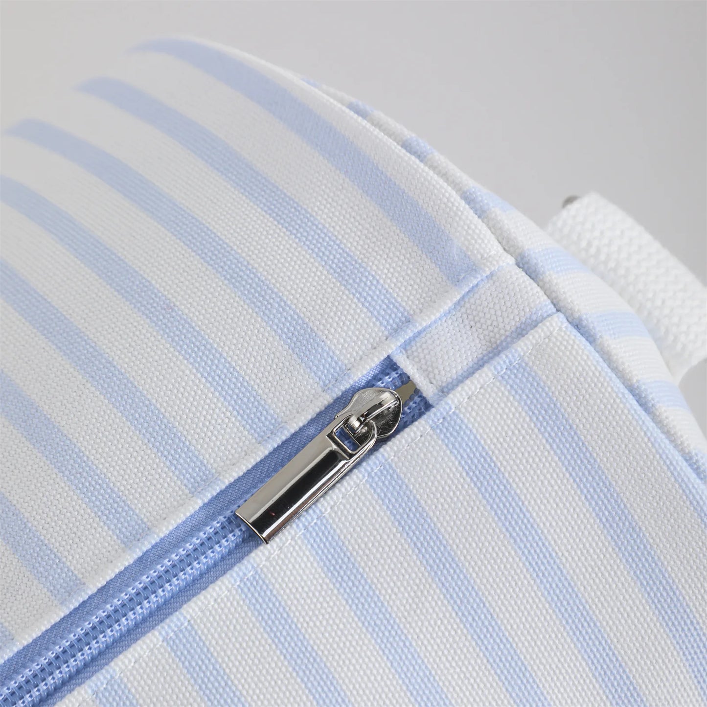 Striped Duffle Bag Women Canvas Travel Overnight Bag With Detachable Adjusted Strap Weekender Bag Vacation