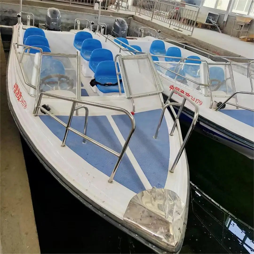 China Factory Cheap 6 Meters 10 Seats  Yacht Luxury Boat Yacht for Water River Park  Sea Beach Tourism