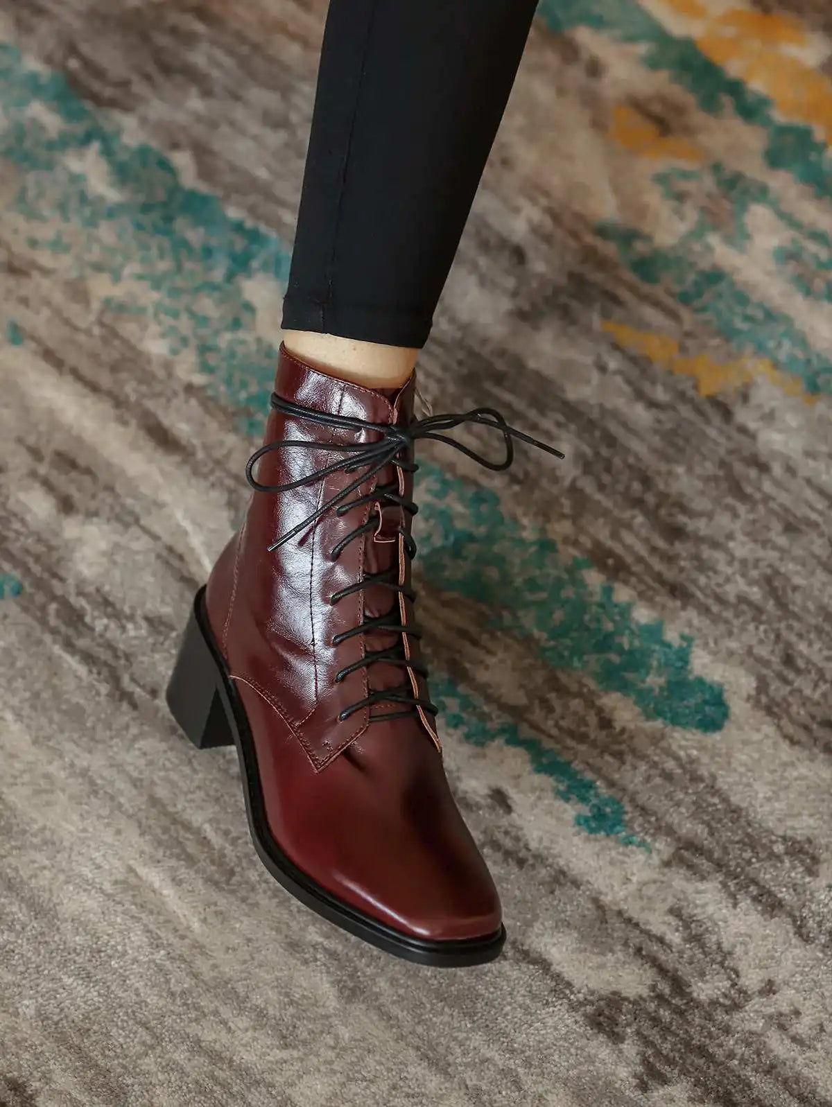 Krazing Pot 2025 Hot Sale Genuine Leather Square Toe Chelsea Boots High Heels Winter Season Lace Up Superstar Ins Ankle Boots