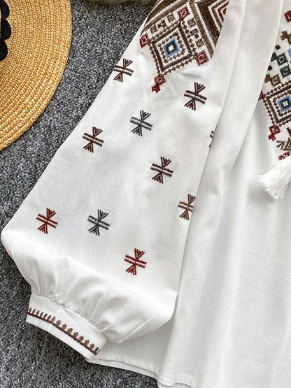 Women Autumn Blouse Loose Artistic Retro Heavy Industry Embroidery Bow O-Neck Lantern Sleeve Shirt Casual Versatile Top BL270