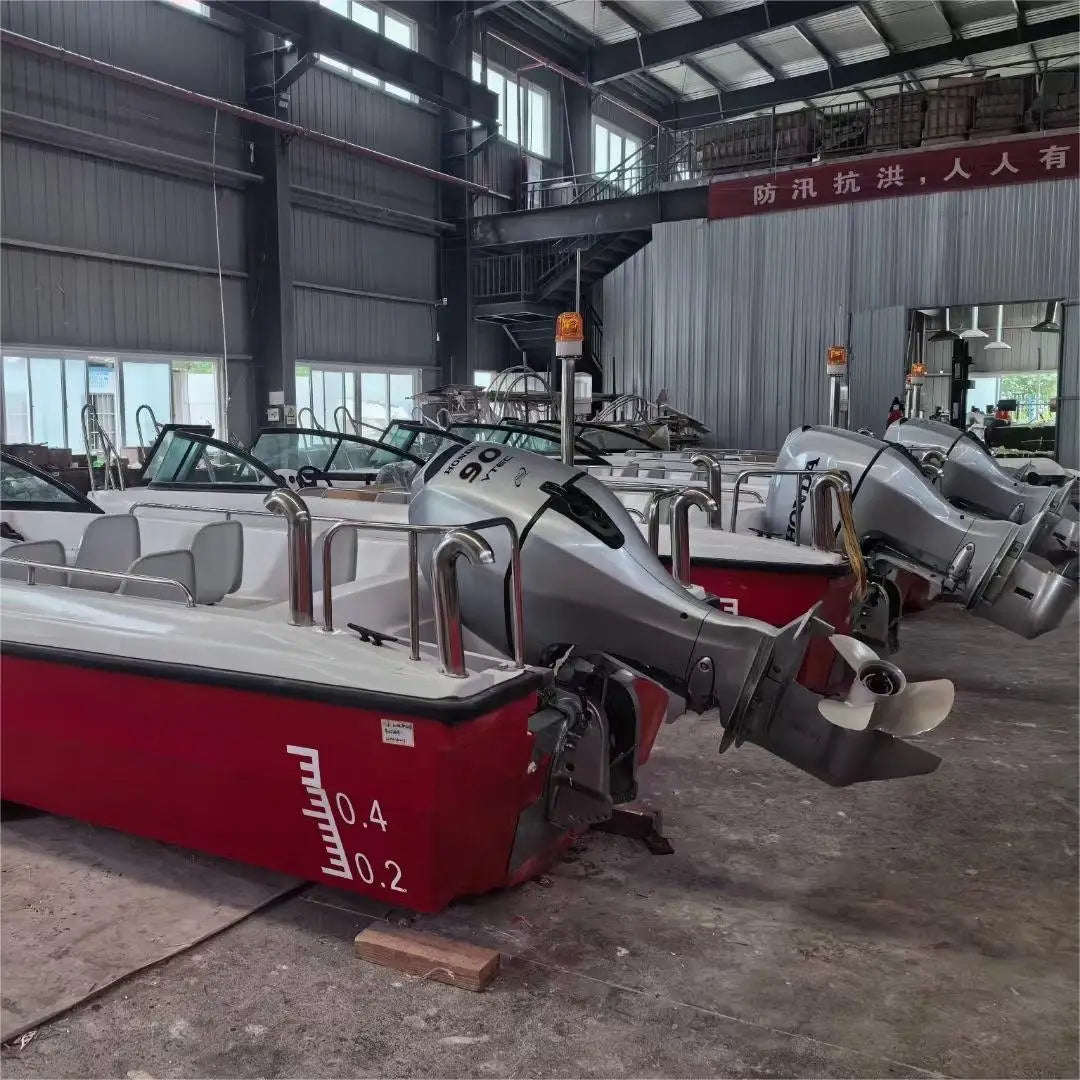 China Factory Cheap 6 Meters 10 Seats  Yacht Luxury Boat Yacht for Water River Park  Sea Beach Tourism