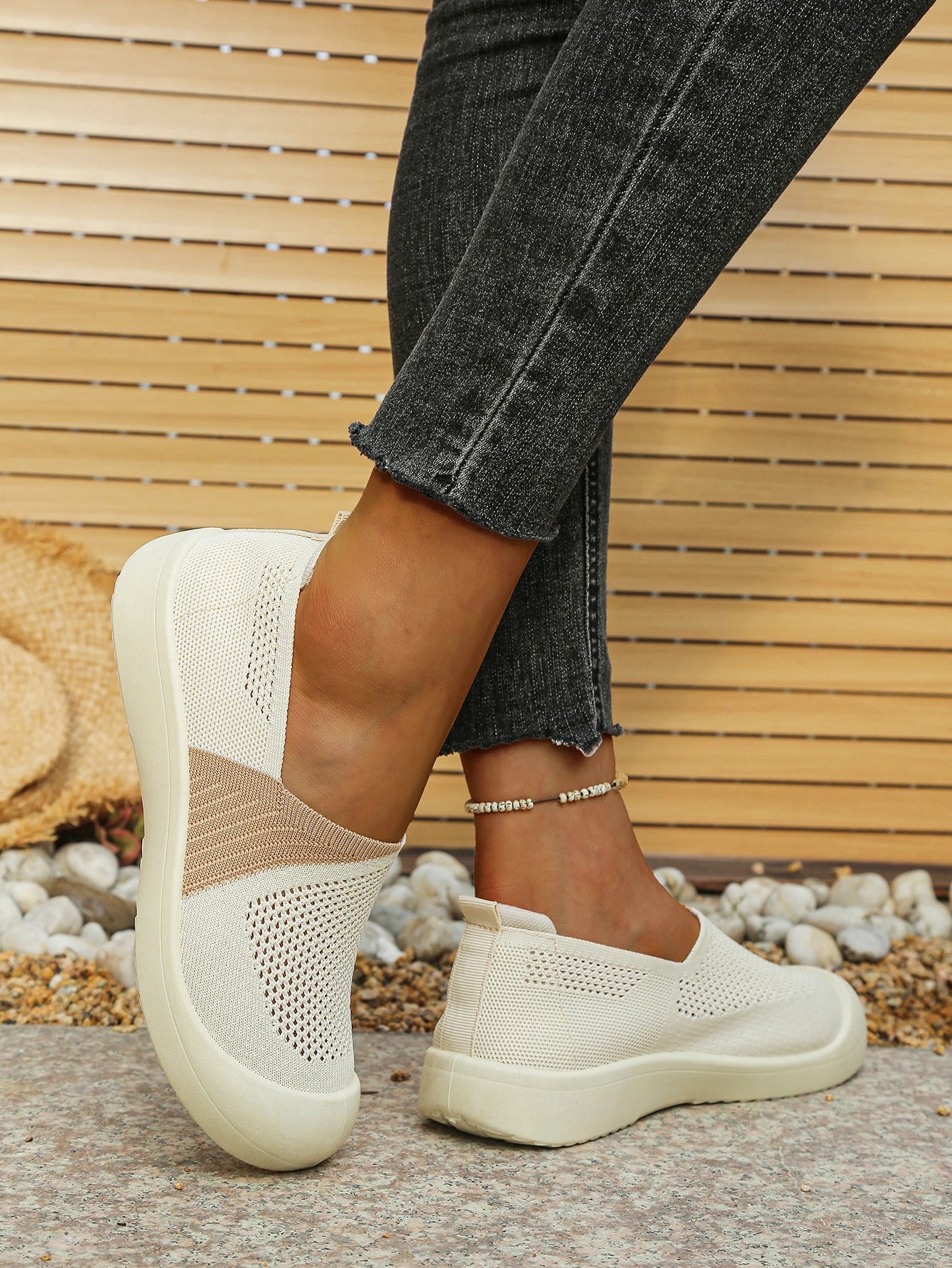 Women's shoes summer 2026  Single Shoes Dual-Tone Breathable Design Petite Fragrance Style Comfortable Footwear shoes woman