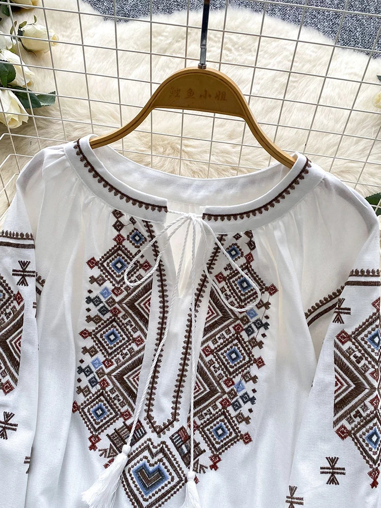 Women Autumn Blouse Loose Artistic Retro Heavy Industry Embroidery Bow O-Neck Lantern Sleeve Shirt Casual Versatile Top BL270
