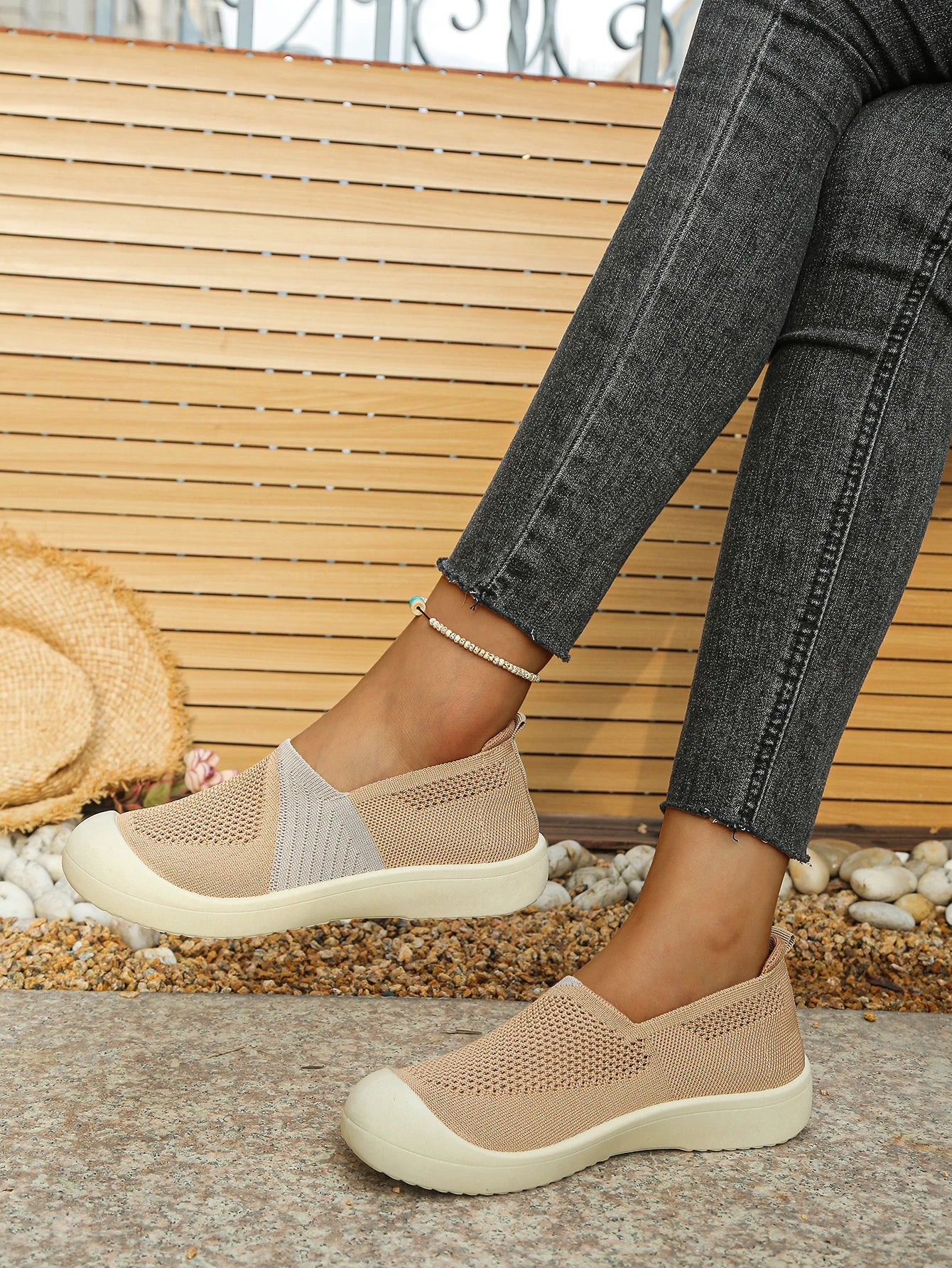 Women's shoes summer 2026  Single Shoes Dual-Tone Breathable Design Petite Fragrance Style Comfortable Footwear shoes woman
