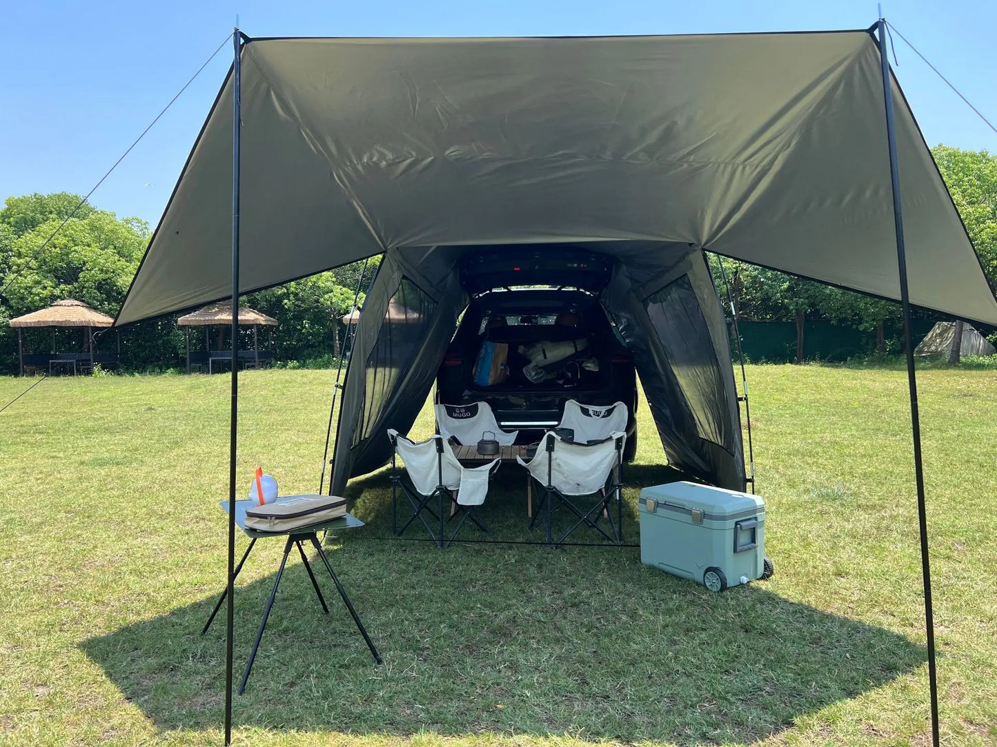 Multi-Person Car Rear Extension Tent for Self-Driving Travel Camping Barbecue Rainproof And Sunshade Waterproof SUV Trunk Tent
