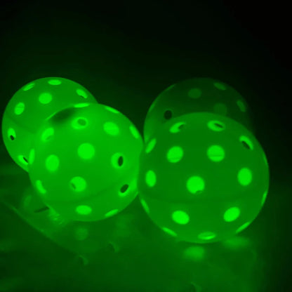 〔E〕LED Light Up Pickleball Balls,Glow In The Dark Pickleball,Pickleball Gifts For Men And Women,Outdoor Pickleball Balls Play