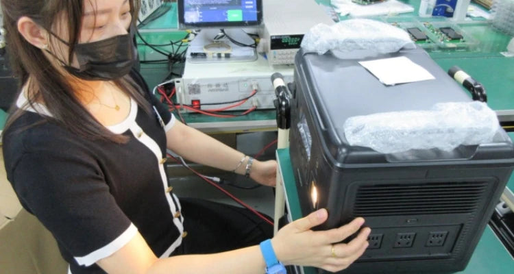 【Hot】Hot Selling Main Station Expanded Power Generator for Home Use with 400w Solar Panels Solar Power Station