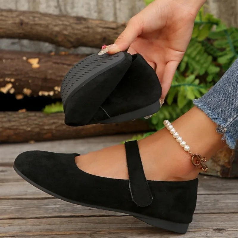 Shoes Woman Flats Round Toe Casual Female Sneakers Dress Nurse Comfortable New Summer Solid Rubber PU Fabric Leisure Fretwork