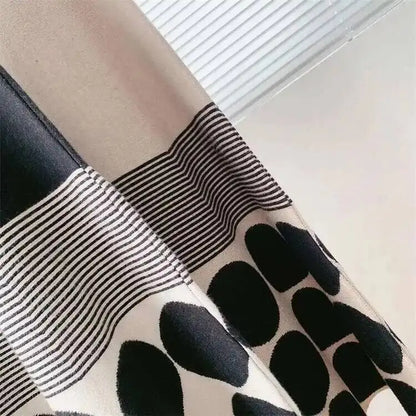 [EWQ]Japan Style Polka Dots Knitted High Waist Skirt Women's 2025 New Autumn Winter Oofice Lady Elastic A-line Pleated Midiskirt