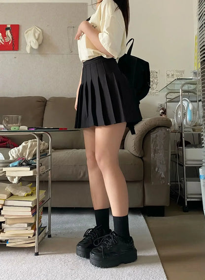 High-Waisted Slimming Pleated Mini Dress Plus Size Black Hip Covering A- Line Skirt Female Academic Style
