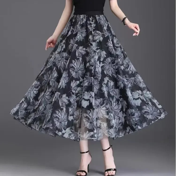 2025 High-waisted Slim Printed A-line Large Hem Skirt with Long Skirt Temperament, Fashionable and High-end