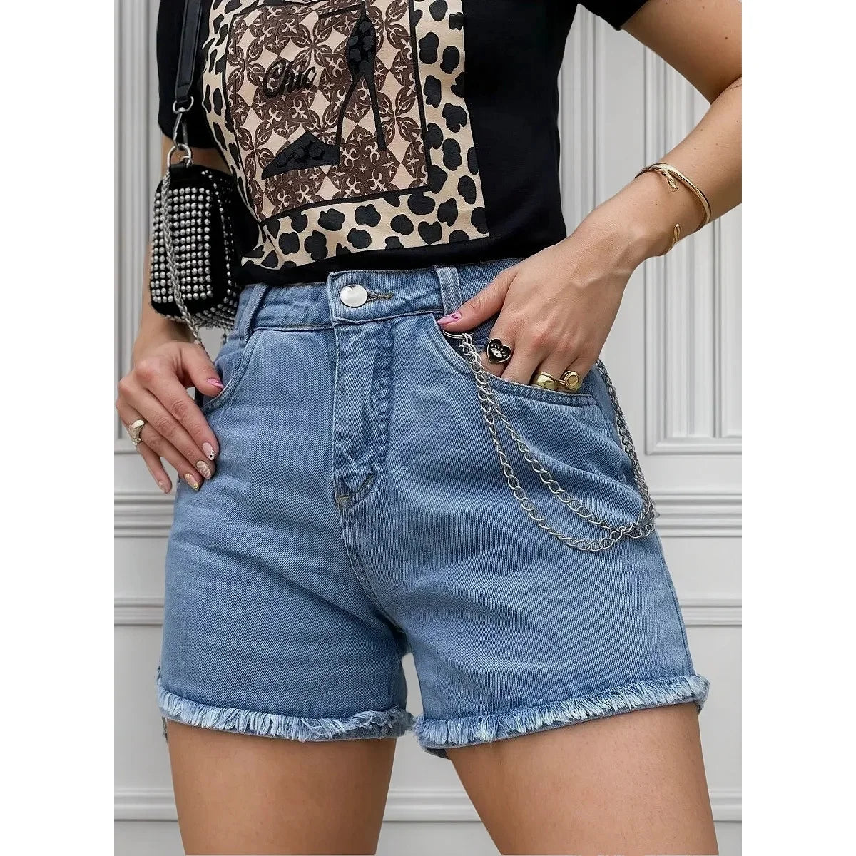 Summer women jeans shorts with chain decoration fashion