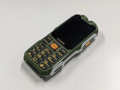 YEEMI Q8 GSM 2G Rugged Phone Big Battery Dual Flashlight 2.4inches HD Screen Dual SIM Mobile Phone Large Button Cellphone