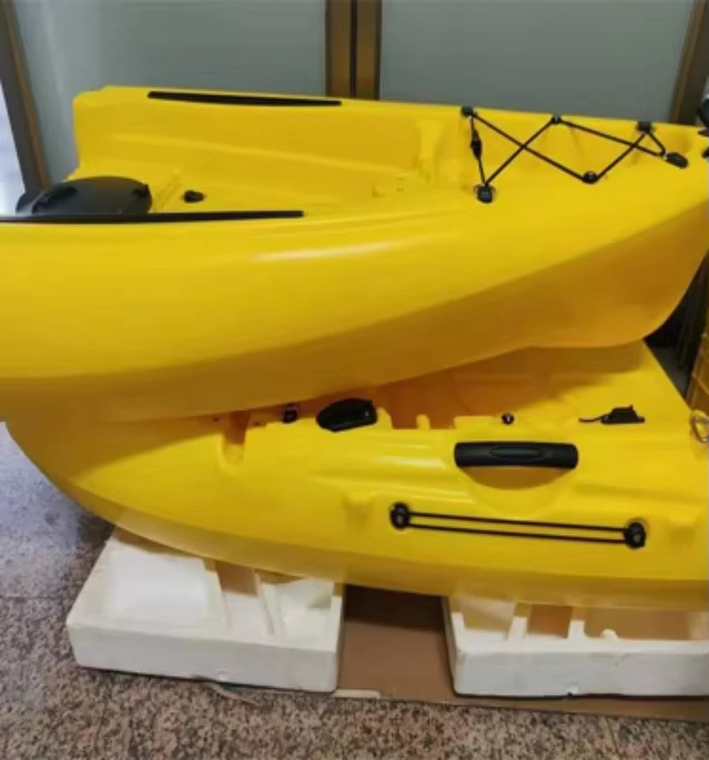 2025 Portable LLDPE Kayak With Split Hard Shell Electric Pedal-Driven Canoe For Solo Tandem Lake Sea Adventures Modular Assembly