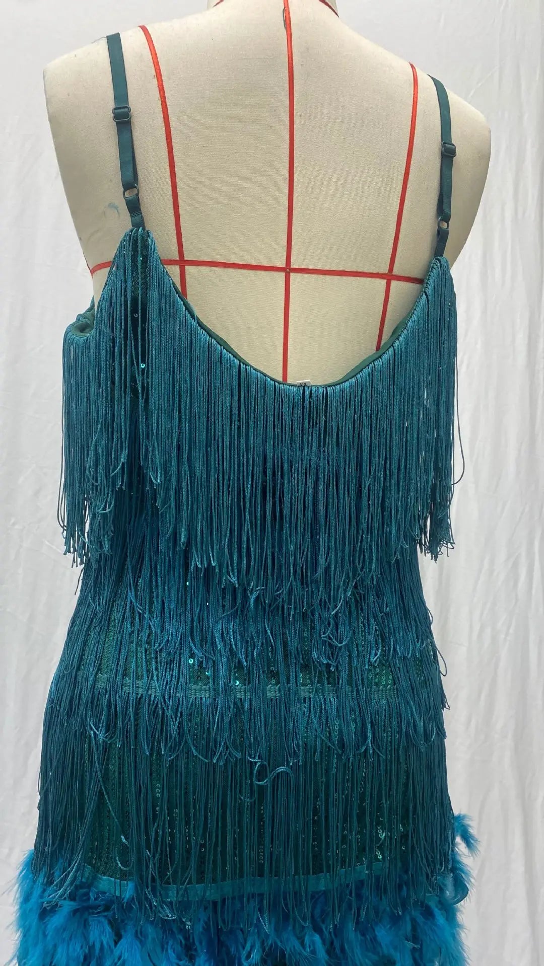 Summer Fashion Elegant Tassel Sequin Dress Women's Sexy Slim Sleeveless V-neck High Waist Suspender Feather Stitching Dresses