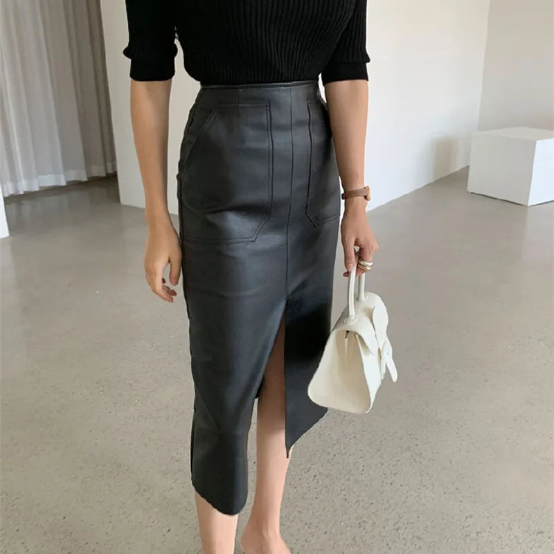 CM.YAYA Women High Waist PU Leather Vintage Straight Split Skirt 2025 Winter Street Pockets Basic Club Party Long Midi Skirts
