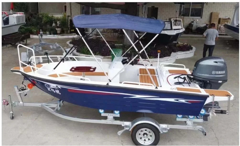 Best Value Aluminum Alloy Speedboat for 6-8 Passengers Comfortable Handrails for Fishing or Sports Yachting