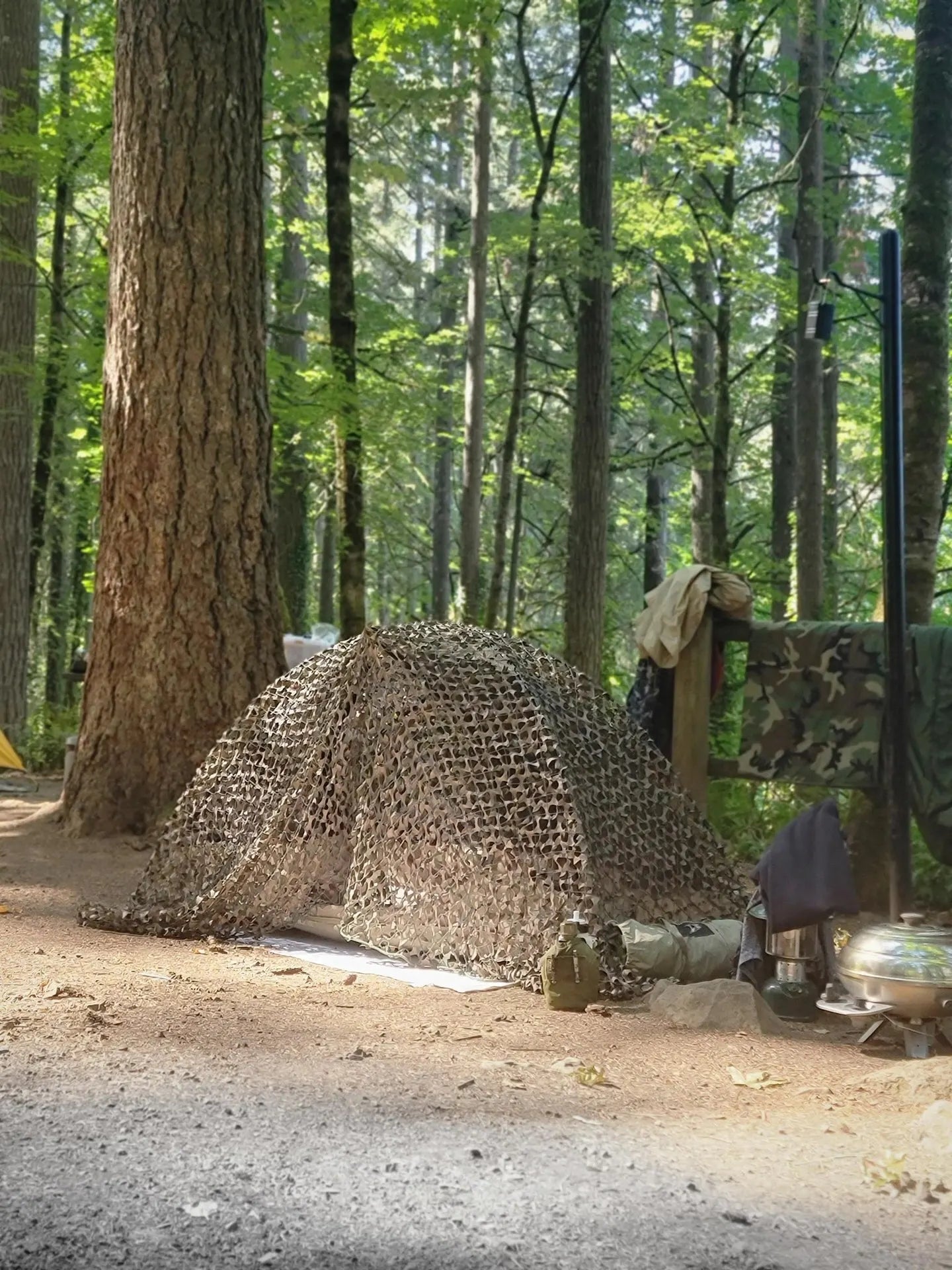 Outdoor Single Camping Tent Ultra light Hiking Tent, Double-layer Marching Camouflage Rainproof Tent trekking Shelter Tent