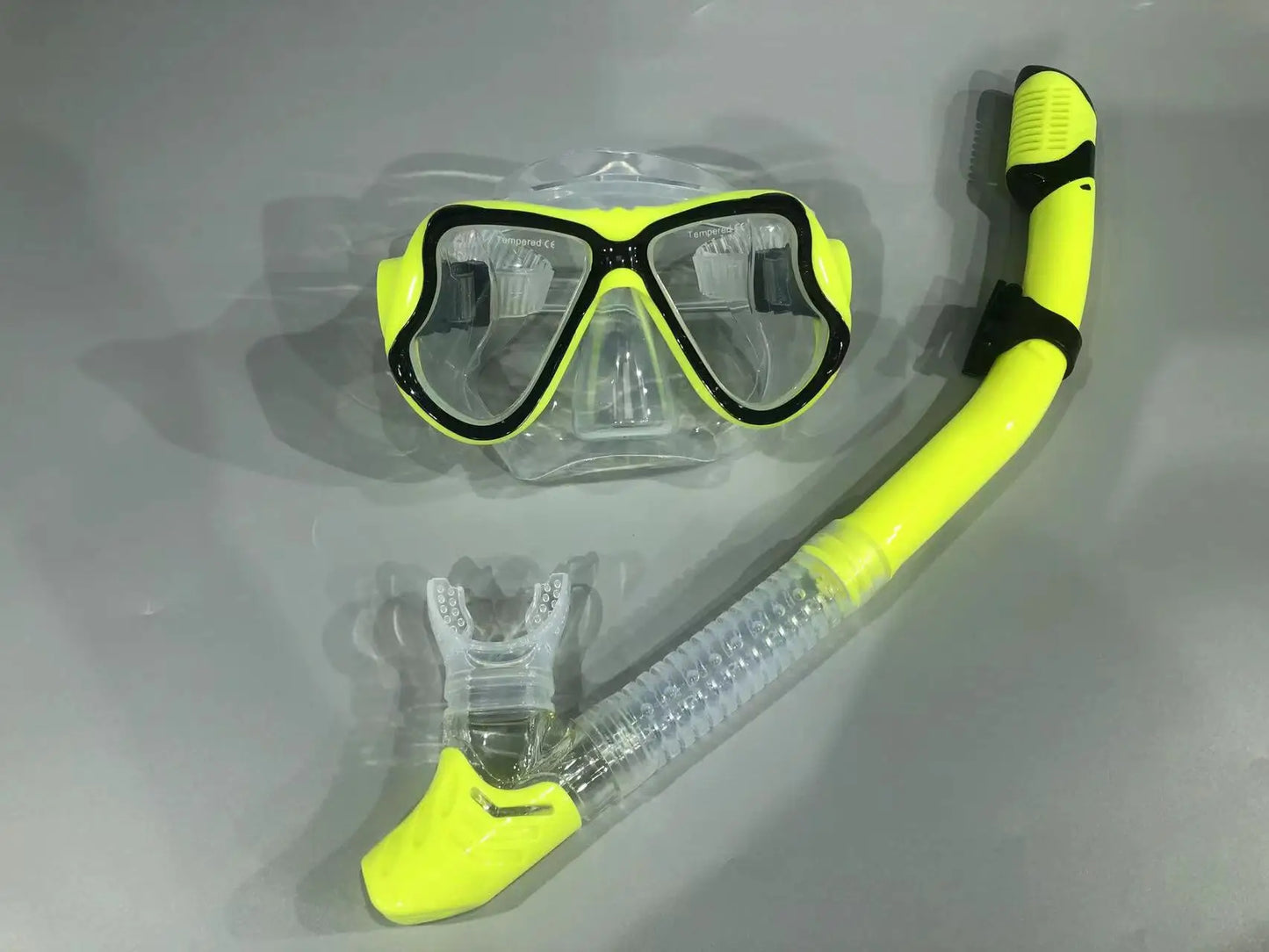 Diving Masks for Adults Snorkeling Breath Tube Set Glasses for Women Men Anti-slip Buckle Masks