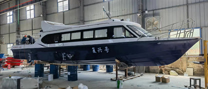 China Factory Cheap 6 Meters 10 Seats  Yacht Luxury Boat Yacht for Water River Park  Sea Beach Tourism