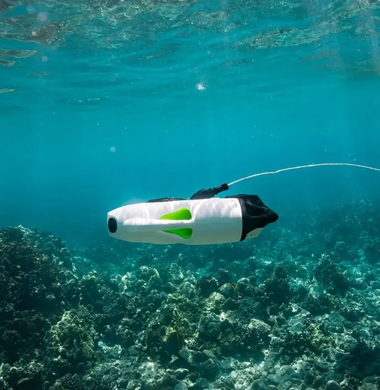 Camoro Mini Professional 4K Underwater Drone Camera ROV Water Scooter Mini Underwater Robot