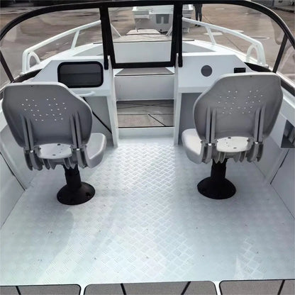 China Factory Cheap 6 Meters 10 Seats  Yacht Luxury Boat Yacht for Water River Park  Sea Beach Tourism