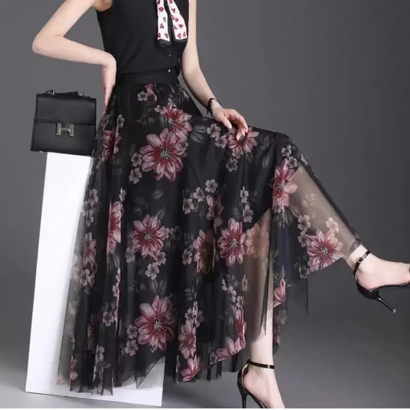 2025 High-waisted Slim Printed A-line Large Hem Skirt with Long Skirt Temperament, Fashionable and High-end