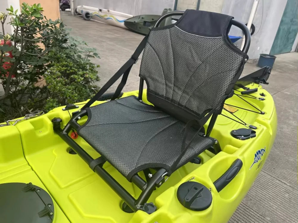 2025 Portable LLDPE Kayak With Split Hard Shell Electric Pedal-Driven Canoe For Solo Tandem Lake Sea Adventures Modular Assembly