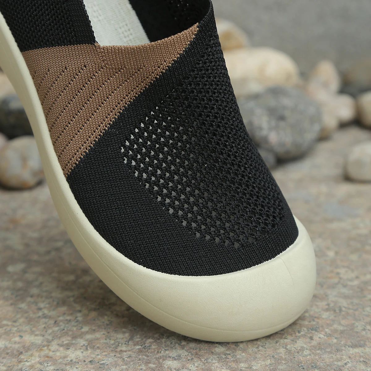Women's shoes summer 2026  Single Shoes Dual-Tone Breathable Design Petite Fragrance Style Comfortable Footwear shoes woman