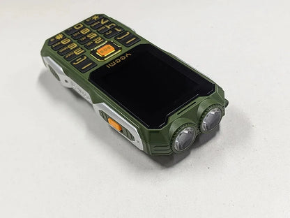 YEEMI Q8 GSM 2G Rugged Phone Big Battery Dual Flashlight 2.4inches HD Screen Dual SIM Mobile Phone Large Button Cellphone